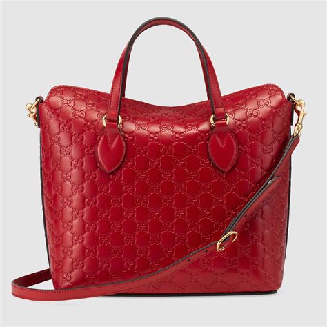 gucci signature handbags logo